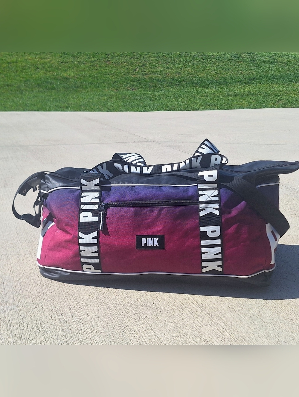 PINK Victoria's Secret RARE Gradiant Ombre Weekend  Bag Pink Purple AdjustStrap